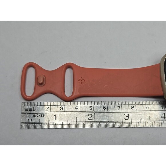 Fitbit Versa 3 FB511 Smartwatch GPS Heart Rate SpO2 Activity Tracker No Charger - Picture 8 of 10